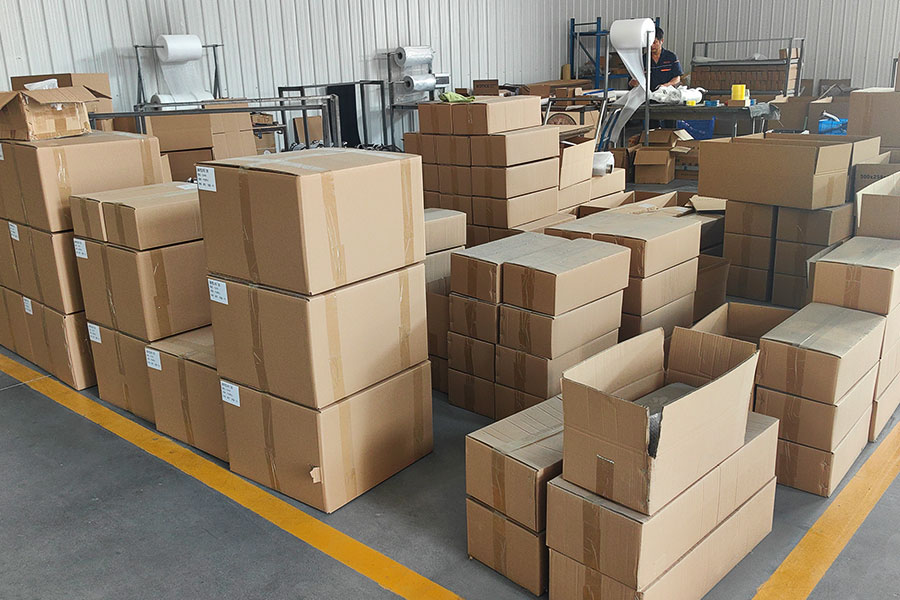 Caixas e área de embalagem da estrutura industrial associada